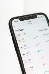how to invest in cryptocurrency